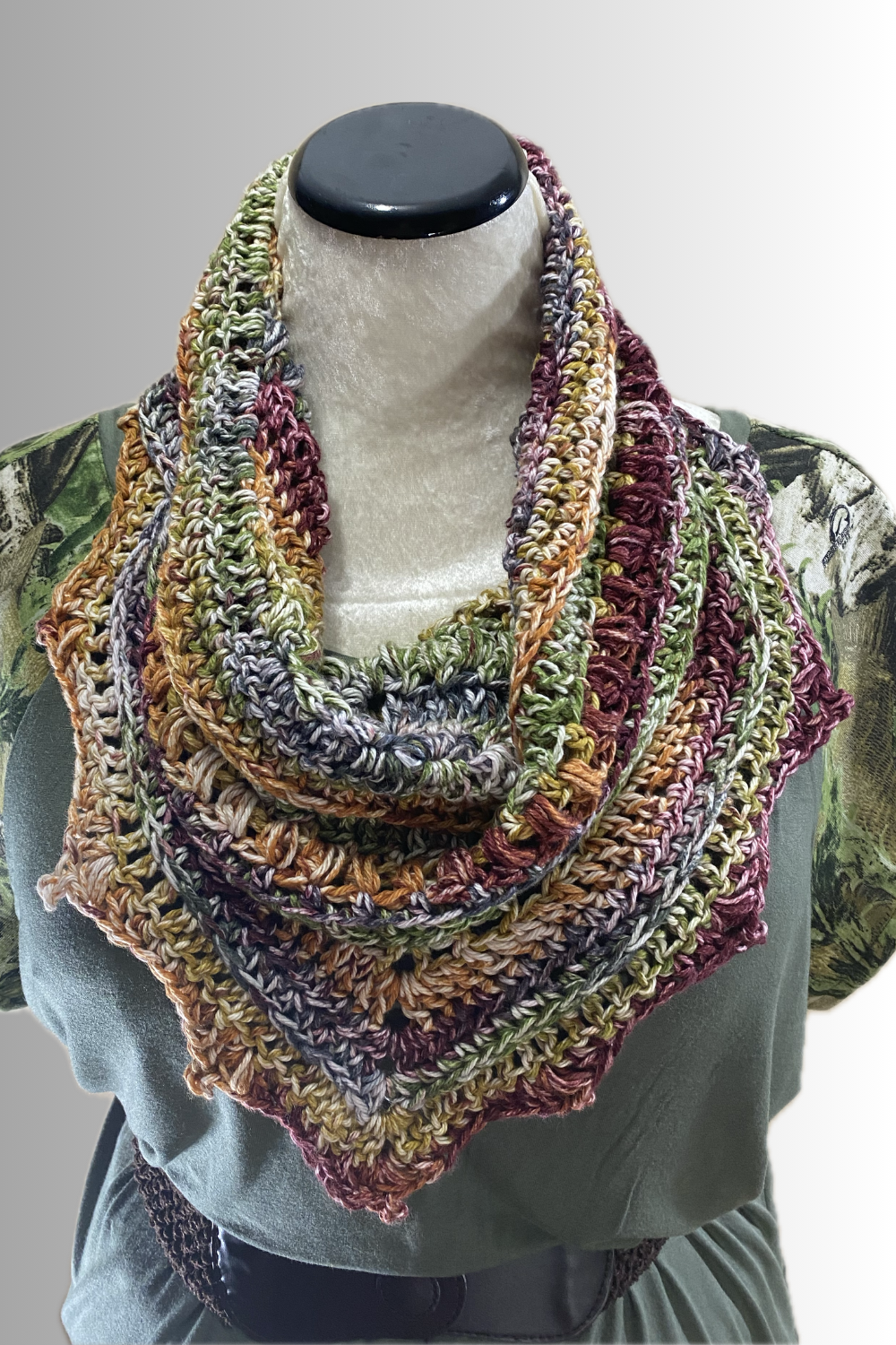 CINNAMON CEDAR CROCHET FALL COWL