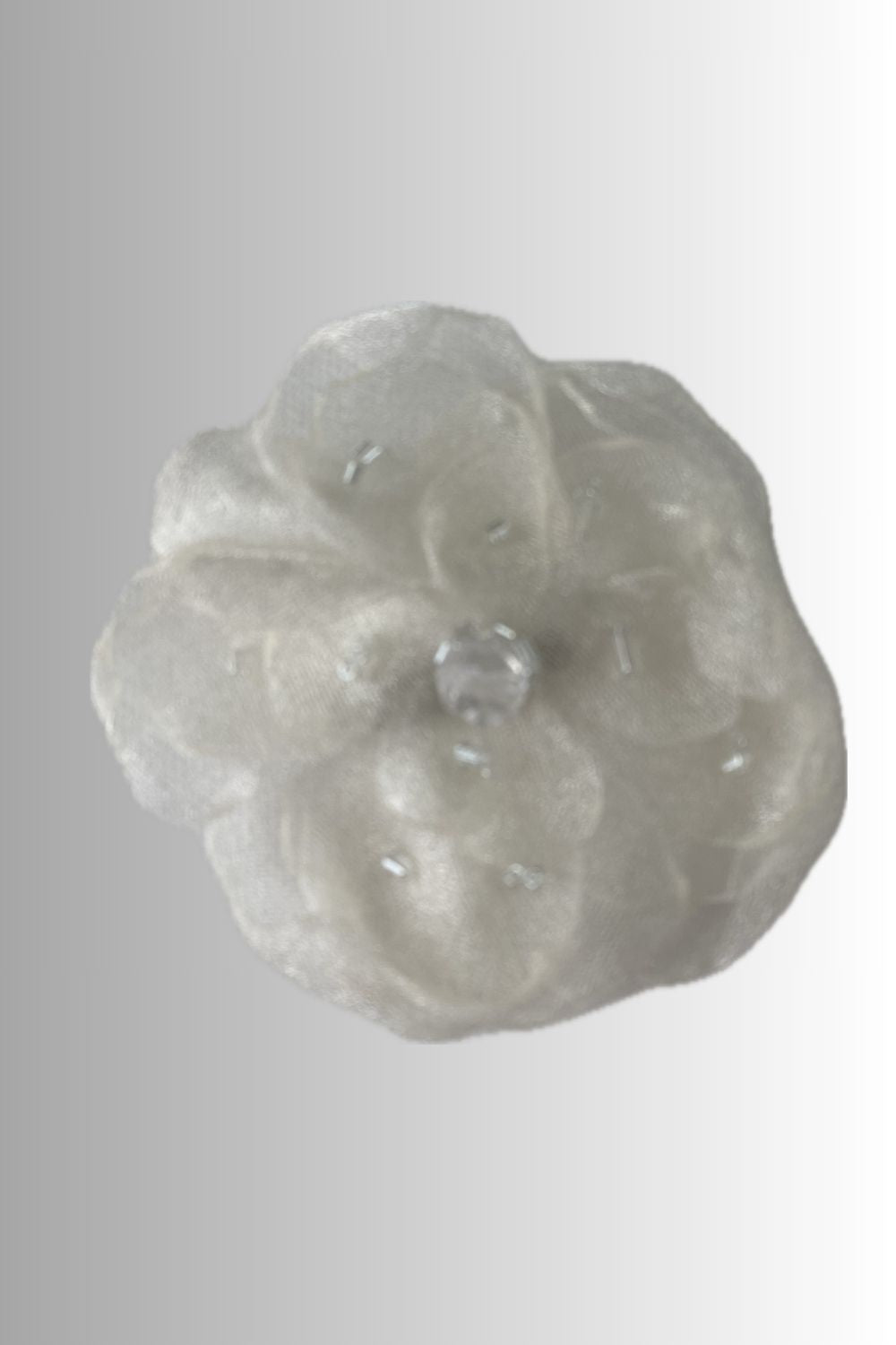 ORGANZA FLOWER PIN