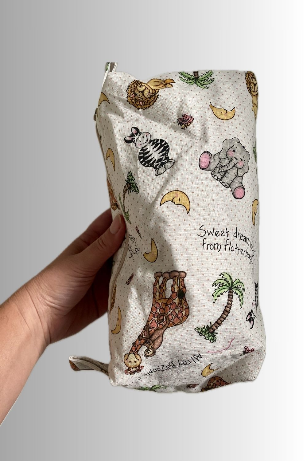 ZIPPERED MAKE-UP POUCH