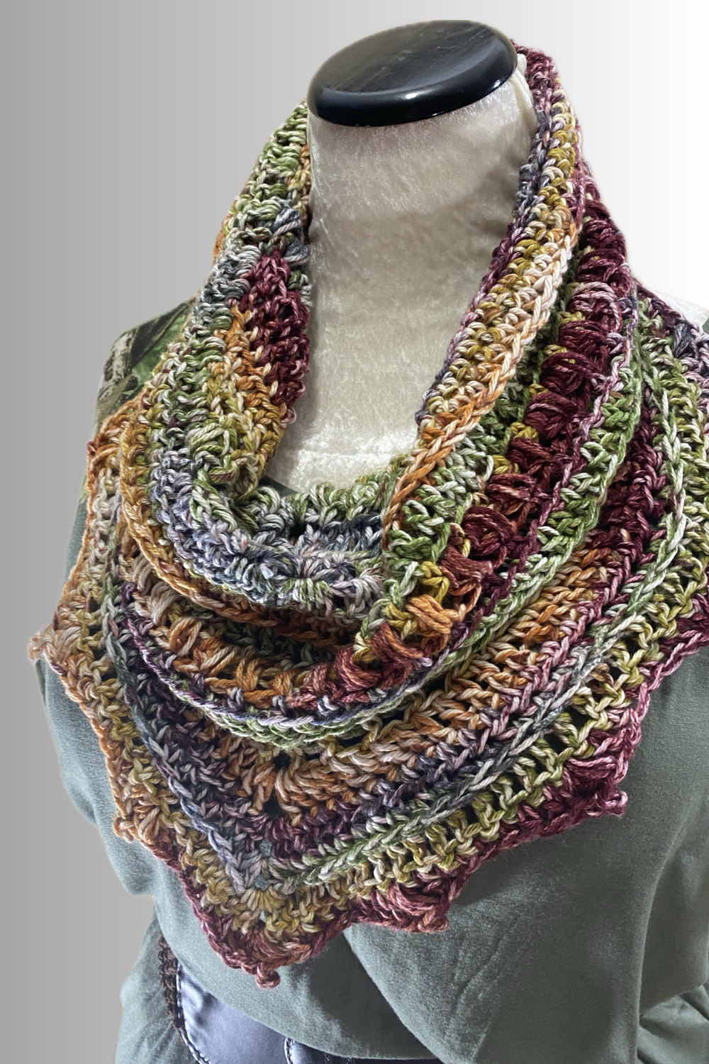 CINNAMON CEDAR CROCHET FALL COWL