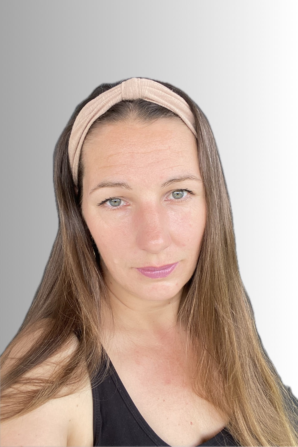 YOGA COLLECTION SIMPLE KNOTTED HEADBAND BEIGE