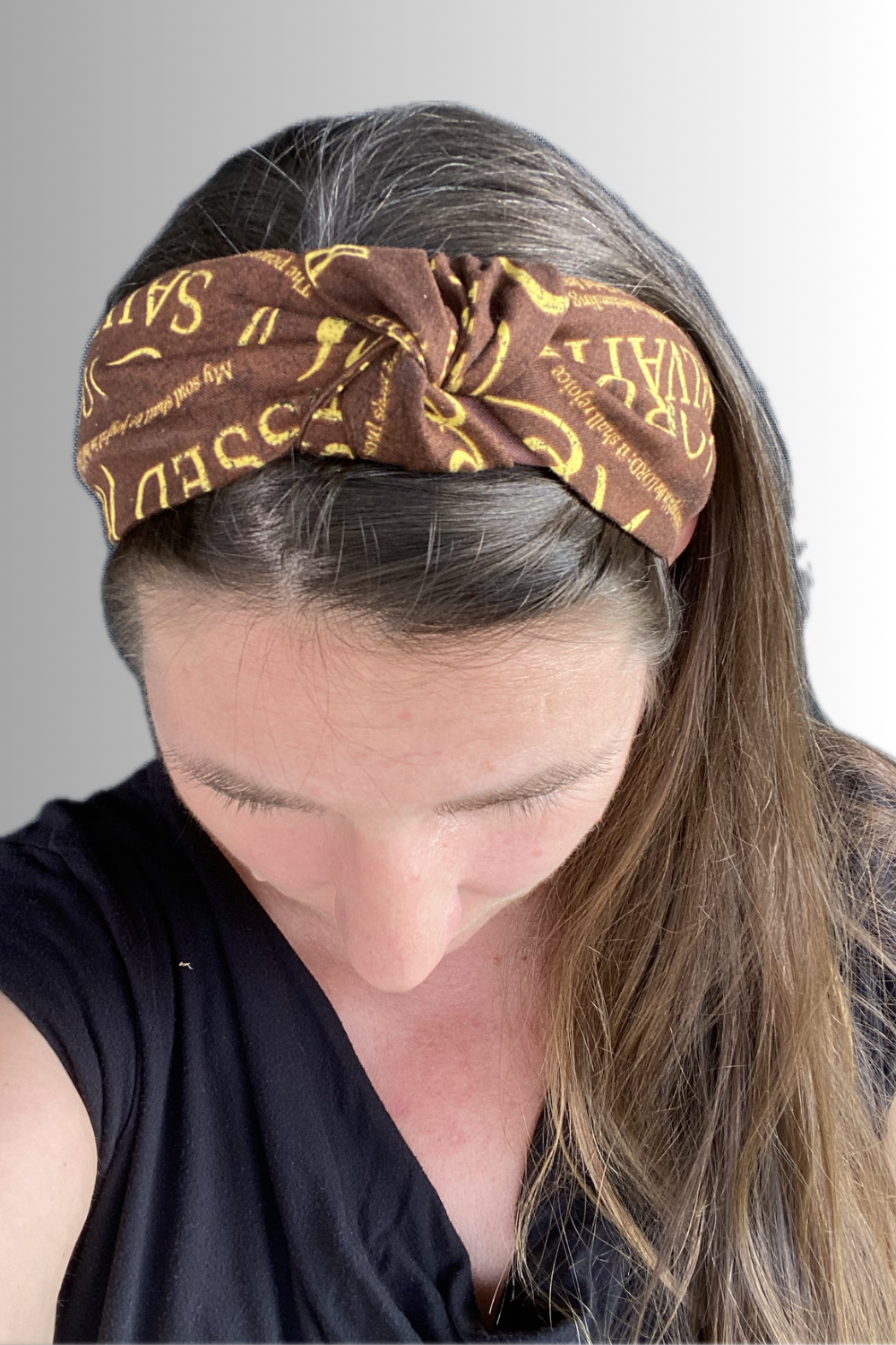 FAITH COLLECTION KNOTTED HEADBAND BROWN
