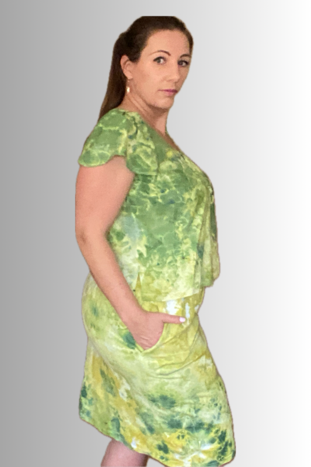 FLUTTER-SLEEVE V-NECK BLOUSE